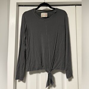 Jackson Rowe long sleeve tie front